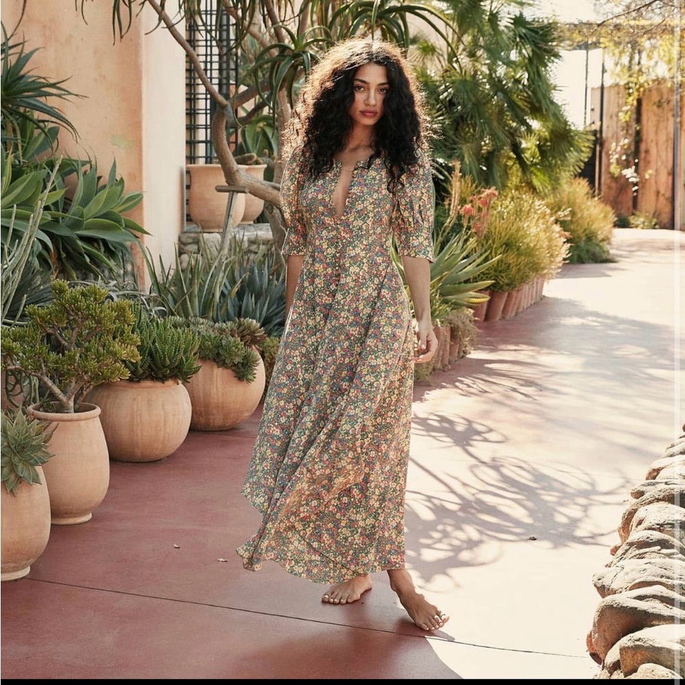 Doen Floral Maxi Dress